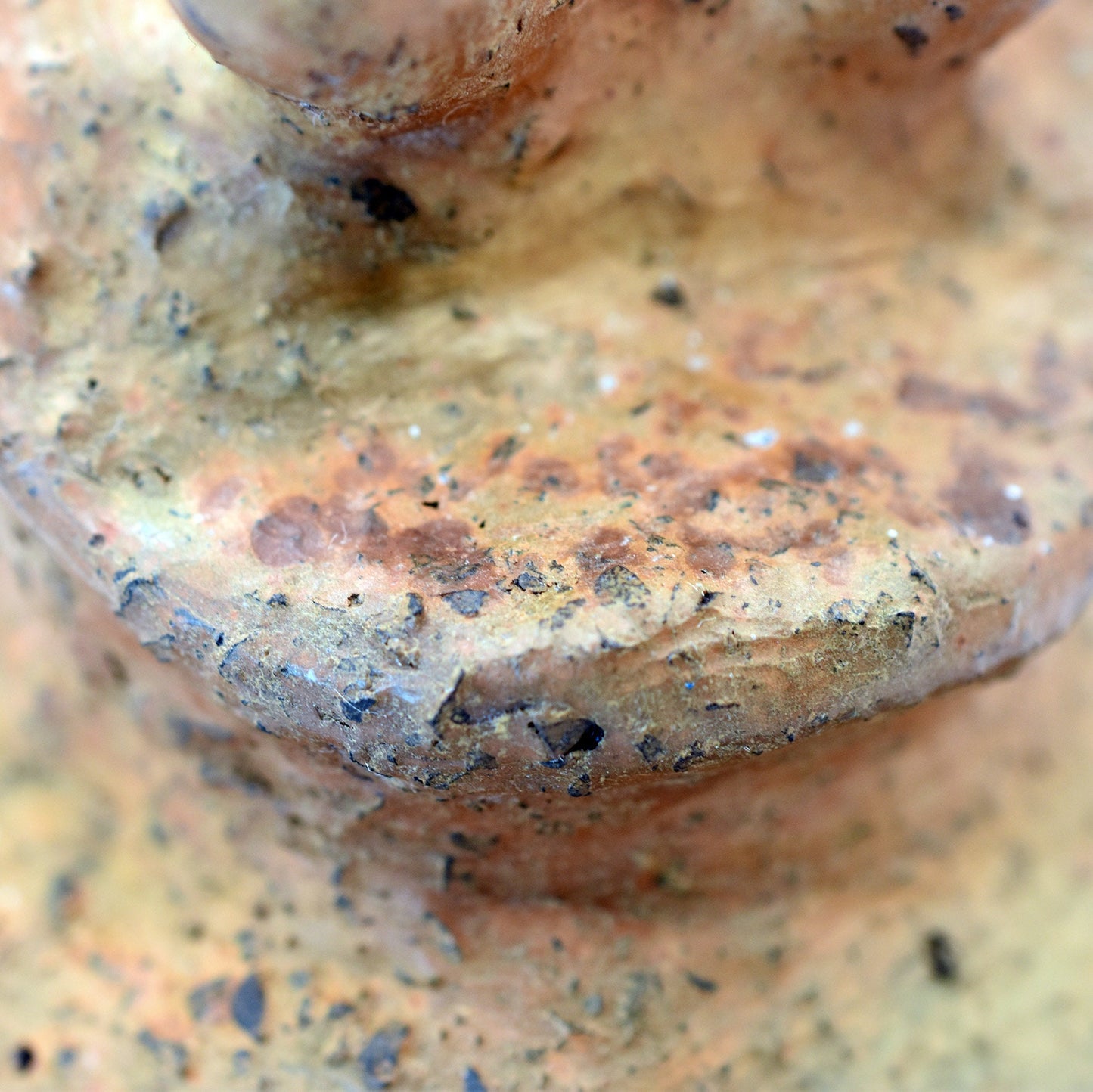 Lady of Avalon Ton-Skulptur - König Artus Sage, Glastonbury Tor, England - Rauchbrand-Kunstwerk - spirituelle Reise, mystisches Ambiente