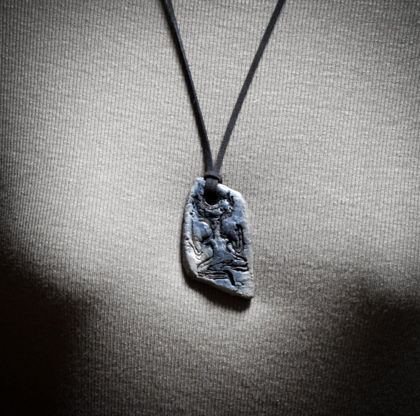 Cernunnos – Das Amulett des Gehörnten - Rauchbrand Schmuckstück - der Gott des Waldes und der Tiere - Art.Nr.: AMU059