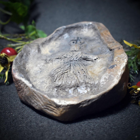 Räucherschale Nordisches Schutzsymbol – Traditionelle Rauchbrandkunst für Jul und Weihnachten