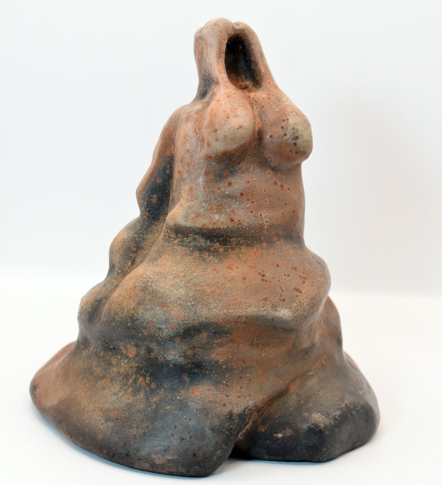 Lady of Avalon Ton-Skulptur - König Artus Sage - Rauchbrand-Kunstwerk - sagenumwobene Göttin - Glastonbury Tor, England