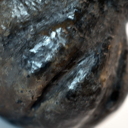 Handgefertigte Ton Skulptur der Schlangengöttin - Traditionelles Kunstwerk Symbol für Weisheit und Transformation