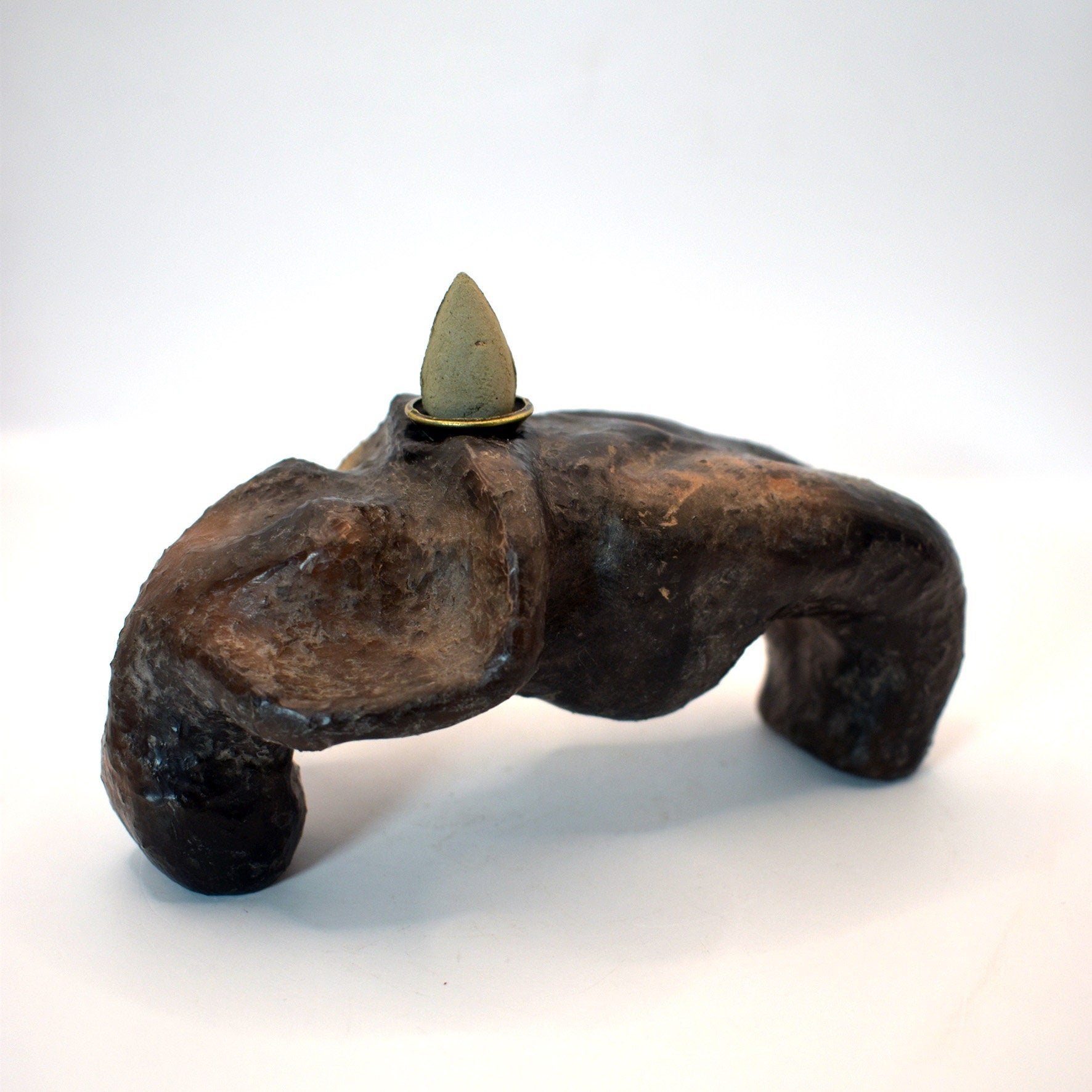 Rückfluss Räucherkegelhalter Yoga Brücke Setu Bandhasana Statue aus Ton - Geschenk für Yogis - im Rauchbrand gefärbt