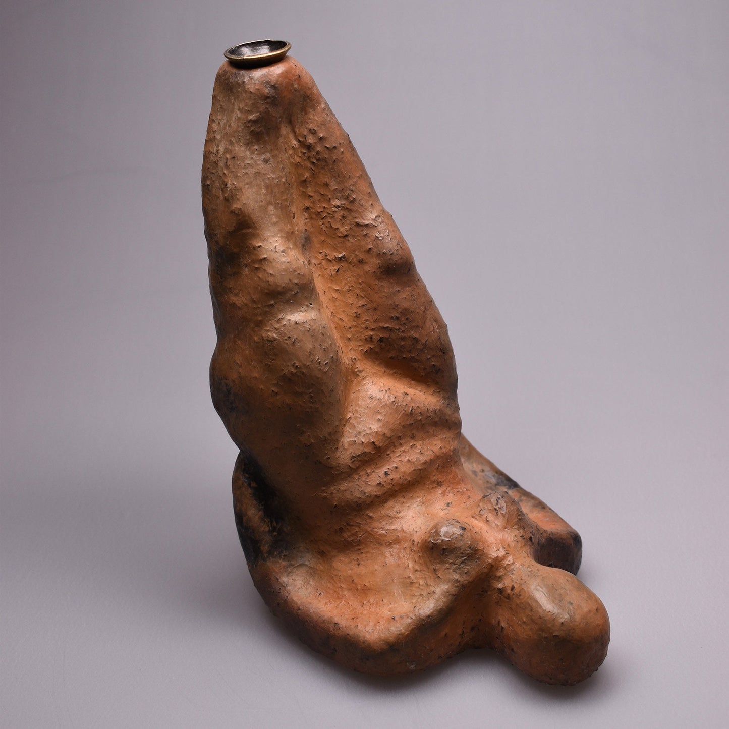 Rückfluss Räucherkegelhalter Sarvangasana Statue - aus Ton - im Rauchbrand gefärbt - Perfektes Geschenk für Yogis