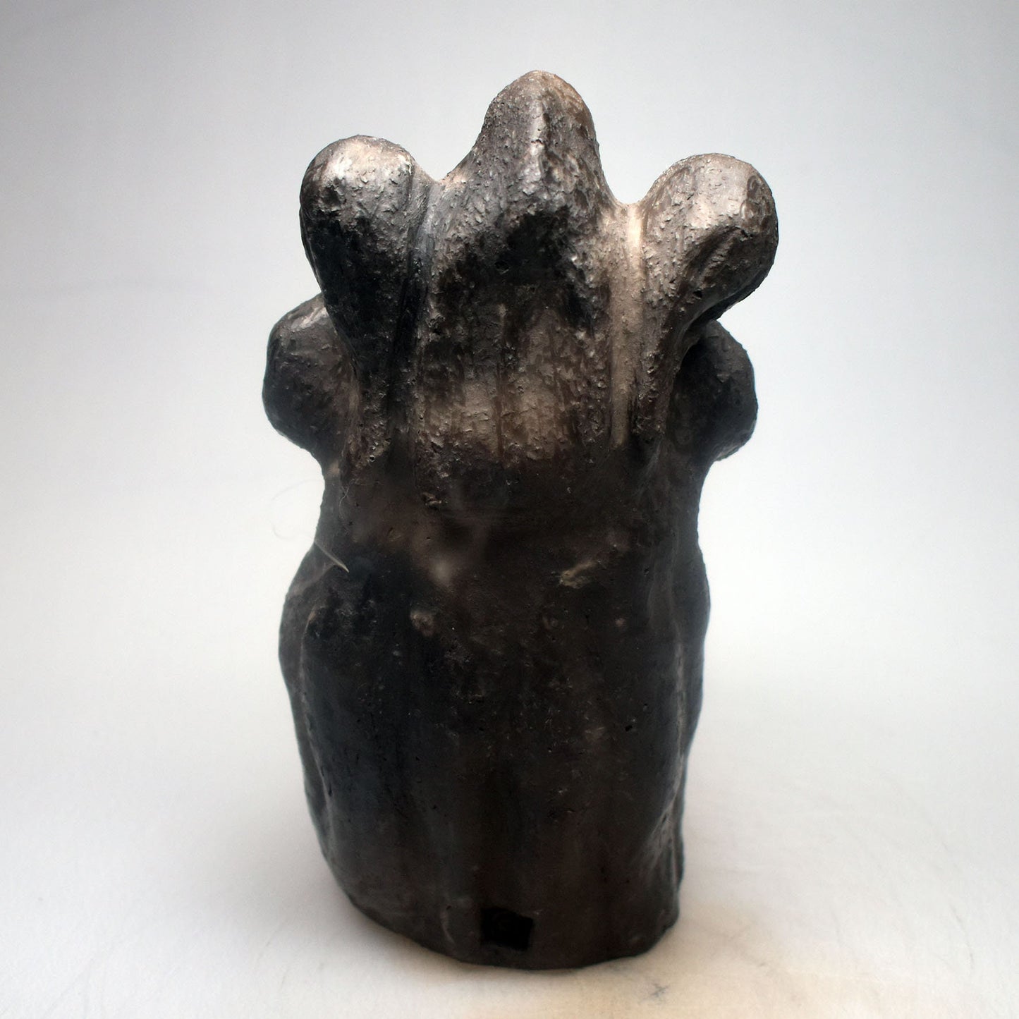 Hekate Rauchbrand Statue - Dreifache Göttin für deinen Altar - Rückfluss-Räucherkegelhalter