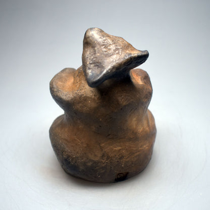 Spirituelle Dekoration aus Ton und im Rauchbrand vollendet - Altar Höhlenkunst - Krafttier Bär Skulptur - Schamanismus