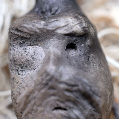 Handgefertigtes Amulett Talisman - Odin - Einzigartiger Rauchbrand-Ton, Spiritueller Nordischer Schmuck