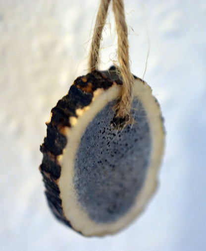 Einzigartige Rauchbrand Kunst: Handgemachte rustikale Fenster- oder Wanddeko mit Hirschgott Cernunnos Motiv