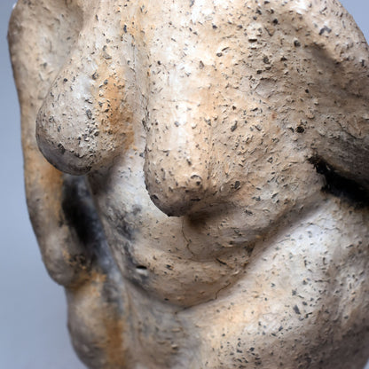 Venus von Willendorf neu gedacht - Handgefertigte Rauchbrand-Venus-Skulptur - Hommage an die Weiblichkeit -