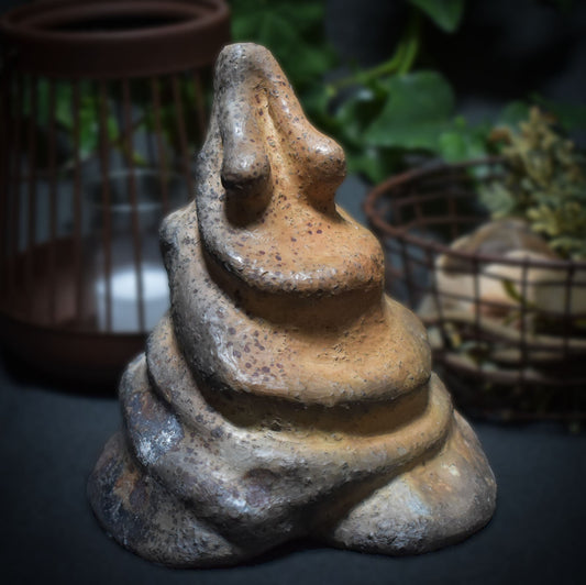 Handgefertigte Ton Skulptur- dekoratives Highlight - Lady of Avalon - Glastonbury Tor, England, König Artus Sage, Rauchbrand Technik