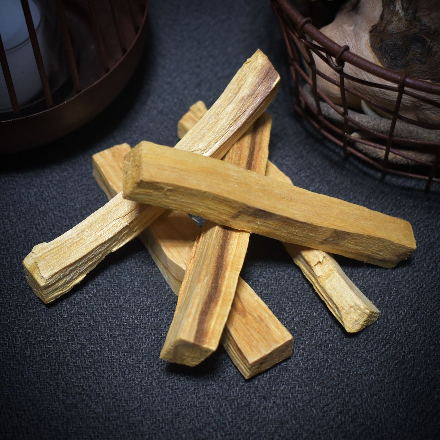 Palo Santo Räucherholz – 5 Sticks für dein natürliches Dufterlebnis - aus nachhaltiger Herkunft