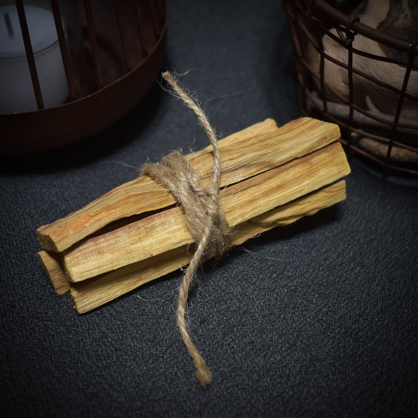 Palo Santo Räucherholz – 5 Sticks für dein natürliches Dufterlebnis - aus nachhaltiger Herkunft