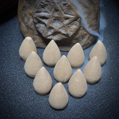 Rückfluss Räucherkegel – 10 Stück | Meditativer Sandelholz-Duft, der wie ein Wasserfall fließt