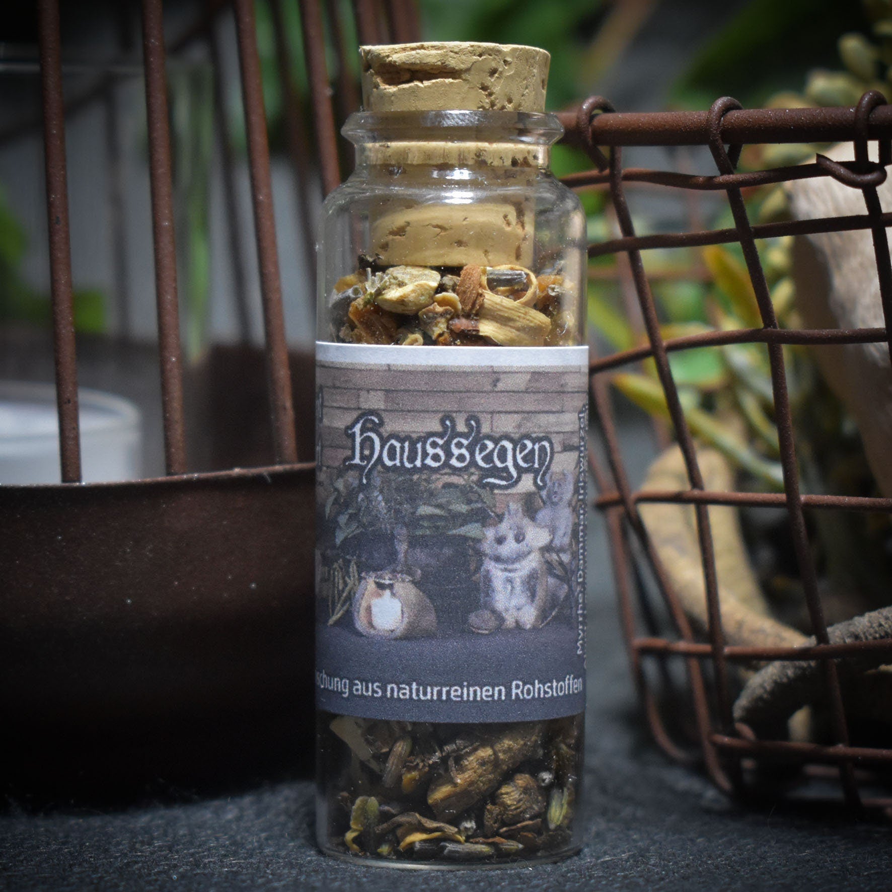 Haussegen – Deine Räuchermischung für Schutz und harmonische Räume - Naturreine Rohstoffe im 30ml Glas mit Korken