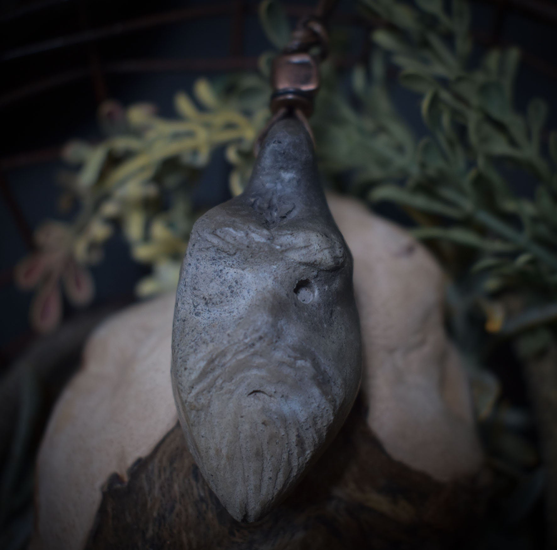 Handgefertigtes Amulett Talisman - Odin - Einzigartiger Rauchbrand-Ton, Spiritueller Nordischer Schmuck