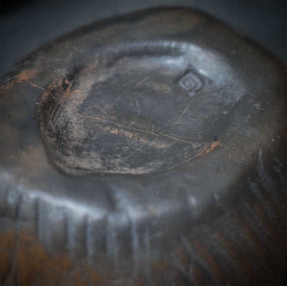 Handgefertigte Räucherschale aus traditionell gebranntem Ton – Ideal für Wicca Altar und rustikale Dekoration