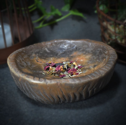 Handgefertigte Räucherschale aus traditionell gebranntem Ton – Ideal für Wicca Altar und rustikale Dekoration