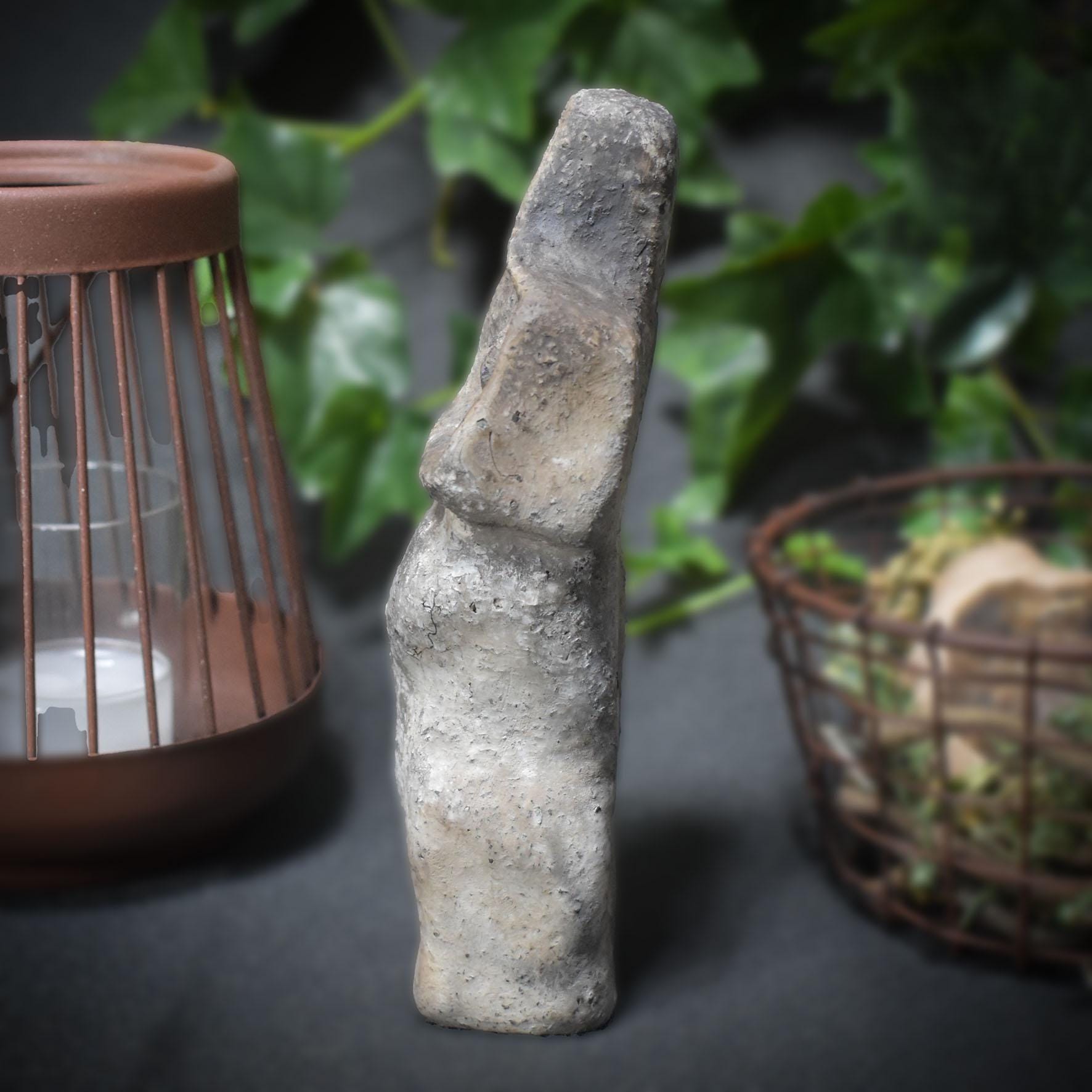 Handgemachte Goddess Skulptur mit prähistorischer Seele - Zeitlose Rauchbrandkunst