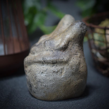 zweiköpfige Göttin - Handgemachte Rauchbrandkunst - Prähistorische und Natürliche Inspirationen