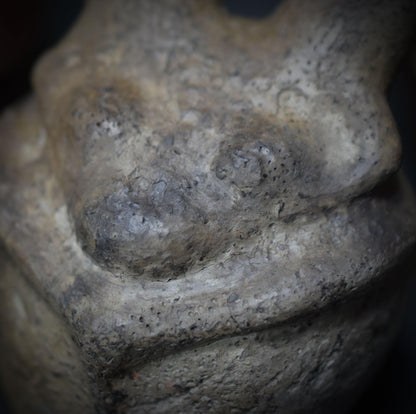 zweiköpfige Göttin - Handgemachte Rauchbrandkunst - Prähistorische und Natürliche Inspirationen