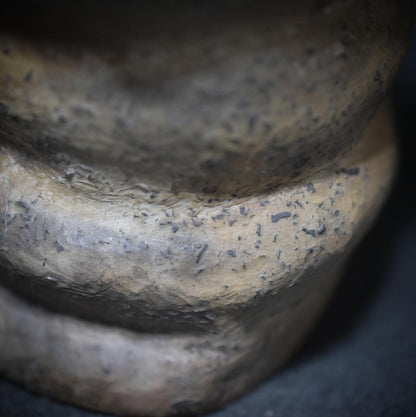 Handgefertigte Bienengöttin Keramik - Teelichthalter & Räucherstäbchenhalter - Traditionell Gebrannter Ton