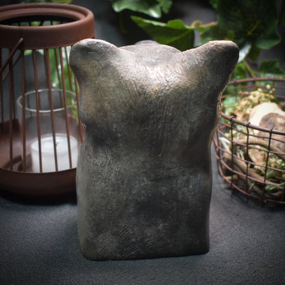 Hund Büste aus Ton, archaische Hundeskulptur handgemacht, Tierfigur Keramik, Krafttier Hund Statue, Gedenken Seelenhund SKU010