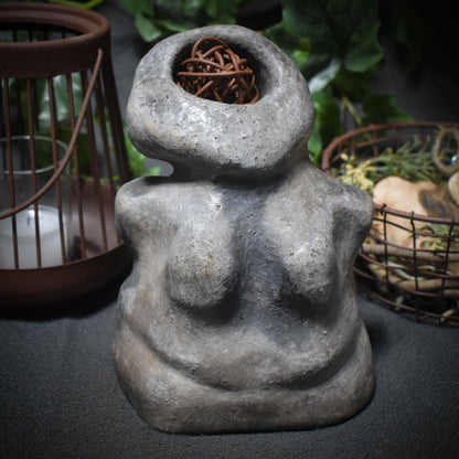 Handgefertigte Skulptur "Gedankenchaos" – Ausdruck der Verwirrung und Klarheit - Art.Nr.: SKU027