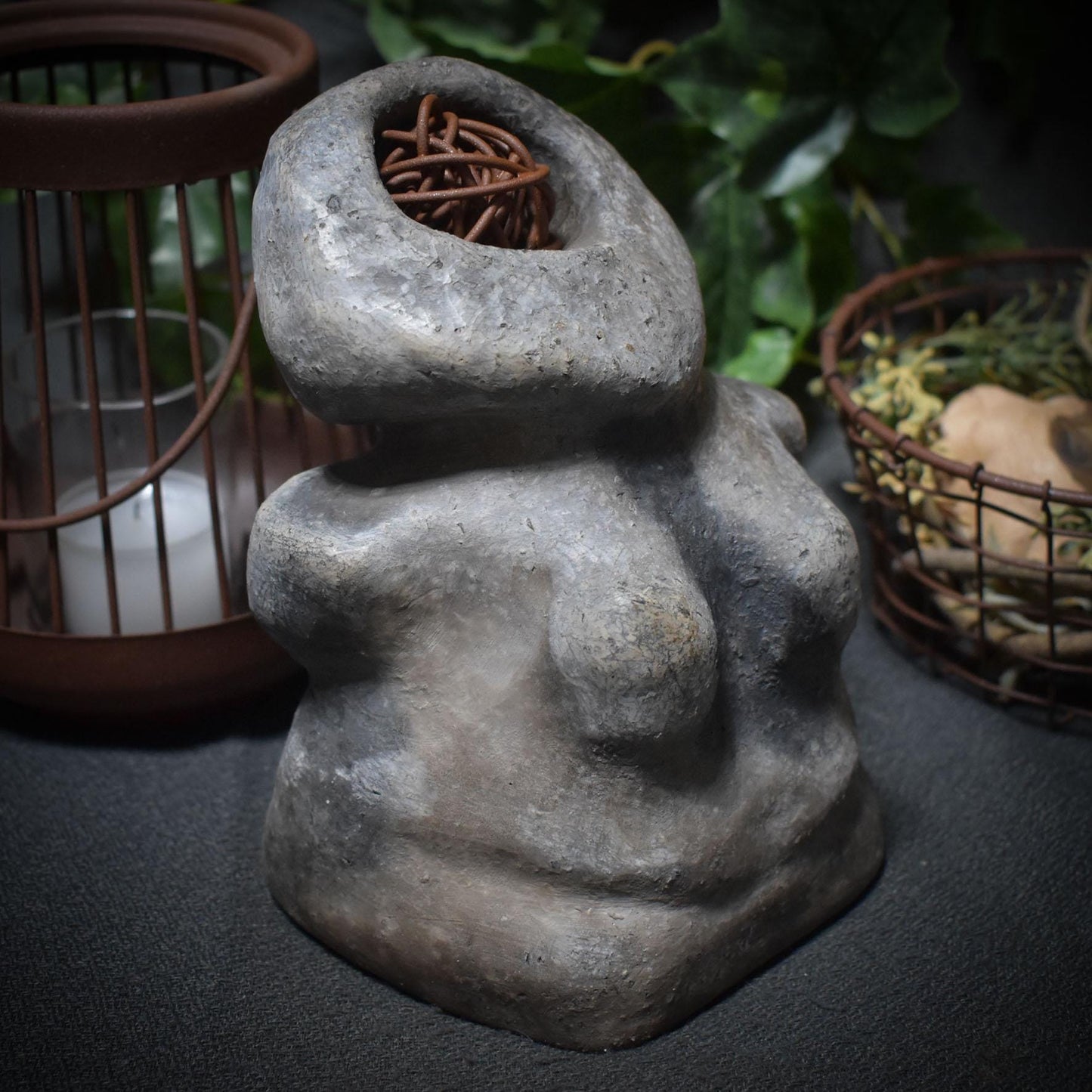 Handgefertigte Skulptur "Gedankenchaos" – Ausdruck der Verwirrung und Klarheit - Art.Nr.: SKU027