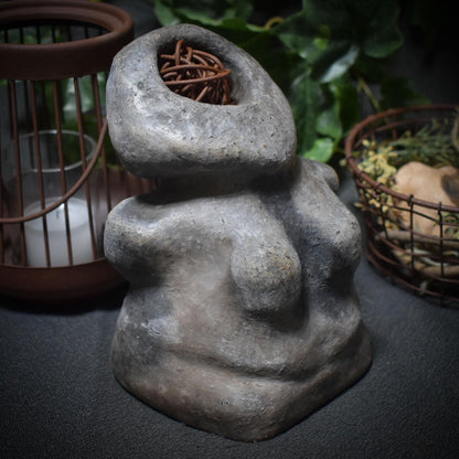 Handgefertigte Skulptur "Gedankenchaos" – Ausdruck der Verwirrung und Klarheit - Art.Nr.: SKU027