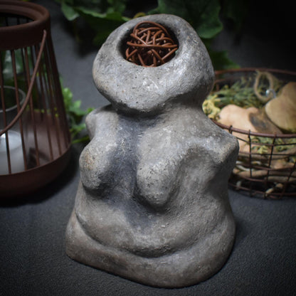 Handgefertigte Skulptur "Gedankenchaos" – Ausdruck der Verwirrung und Klarheit - Art.Nr.: SKU027