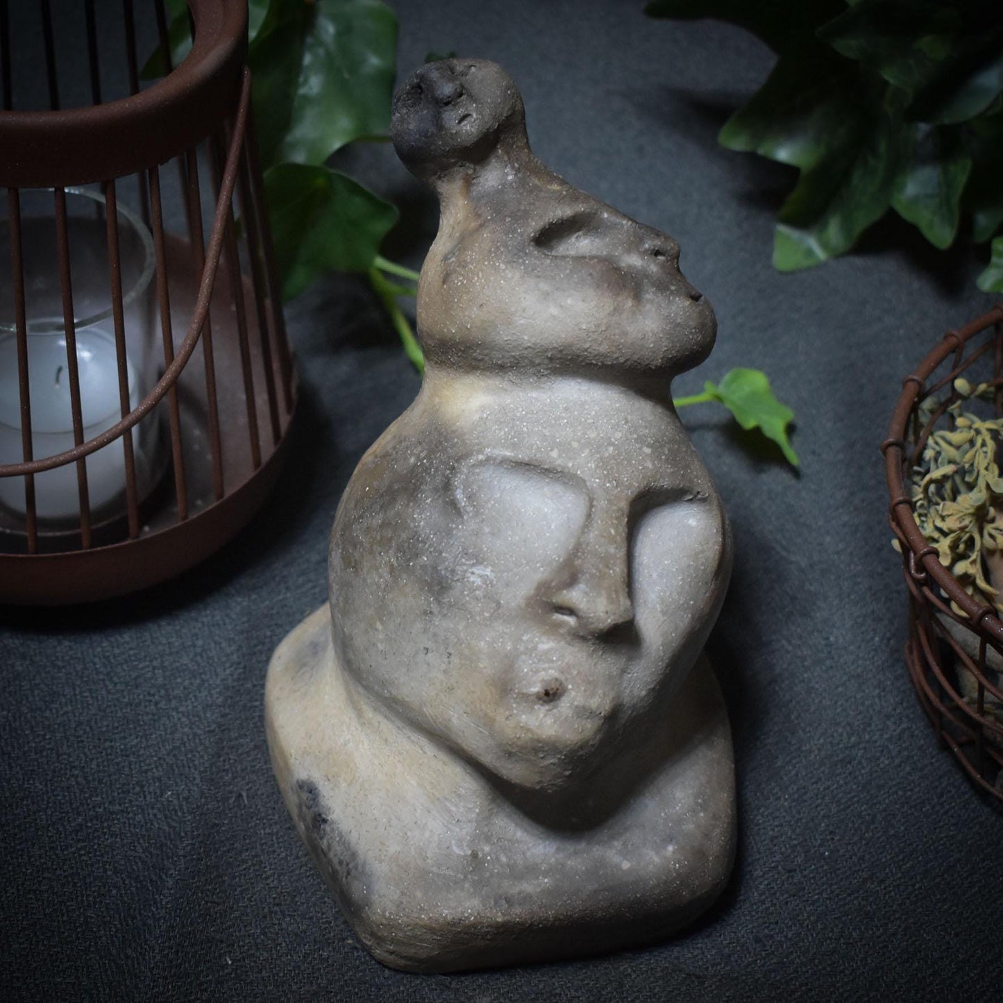 Skulptur „Die Ahnen“ – Brücke zu deinen Wurzeln - rustikaler Rauchbrand - Art.Nr.: SKU057