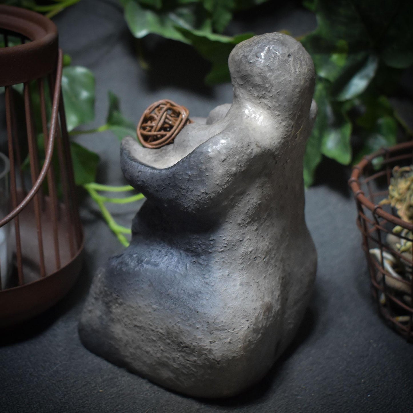 Skulptur „Fokus“ – Dein Weg zu Klarheit und innerer Ruhe traditionelle Rauchbrandkunst - Art.Nr.: SKU041