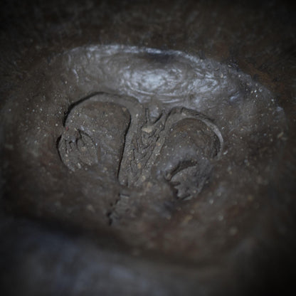 Räucherstövchen ‚Weibliches Becken‘ – Handgefertigter Altarbegleiter für kraftvolle Räucherrituale - Art.Nr.: RÄG013