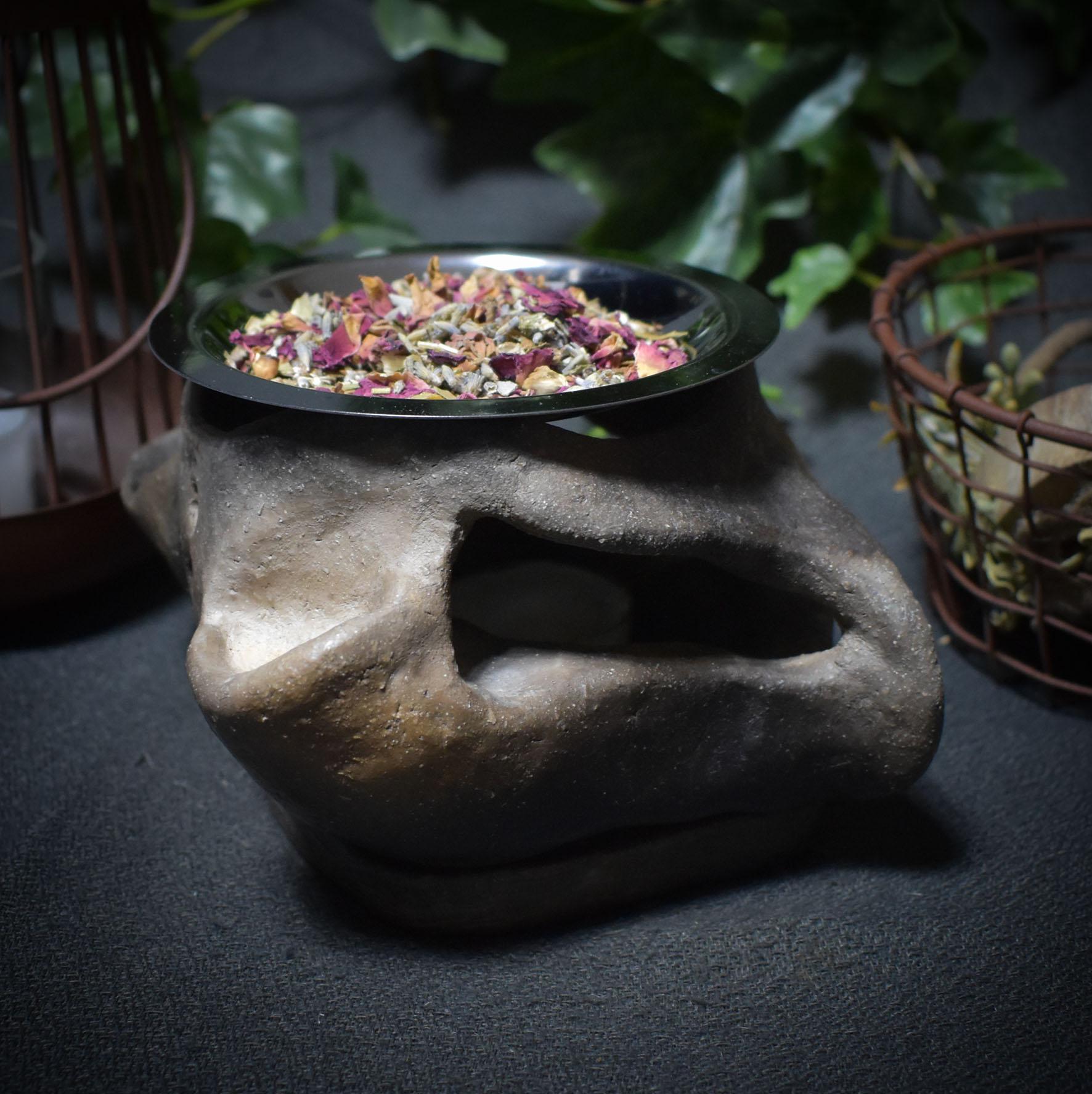 Räucherstövchen ‚Weibliches Becken‘ – Handgefertigter Altarbegleiter für kraftvolle Räucherrituale - Art.Nr.: RÄG013