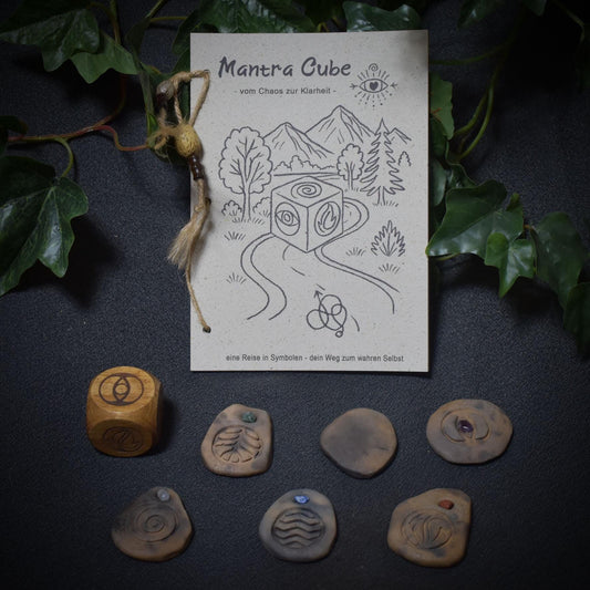 Mantra Cube – Werkzeug für Achtsamkeit, Selbsterkenntnis & spirituelle Reflexion - Art.Nr.: MCU001