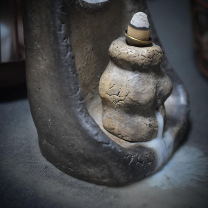 Dein wandmontierter Hausaltar mit Rückfluss Räucherkegelhalter – wo Göttinnenkraft und Erdverbundenheit fließen - Art.Nr.: SCH014