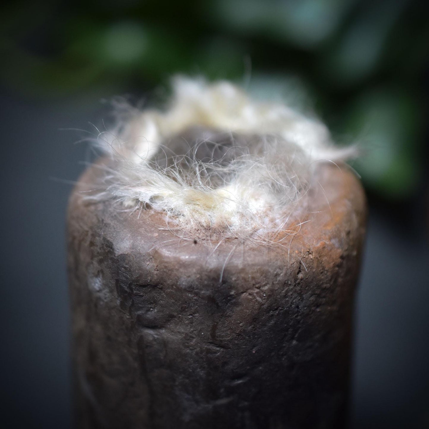 Schamanische Zylinder-Rassel – Trägerin der Lebensspirale - Handrassel - Art.Nr.: SRA018