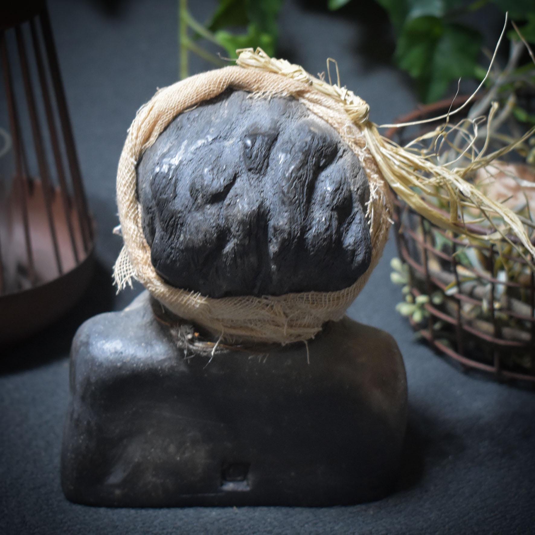 Wilde Weisheit in Ton – Die Seele einer unangepassten Frau - rebellischer Charme - Art.Nr.: SKU080