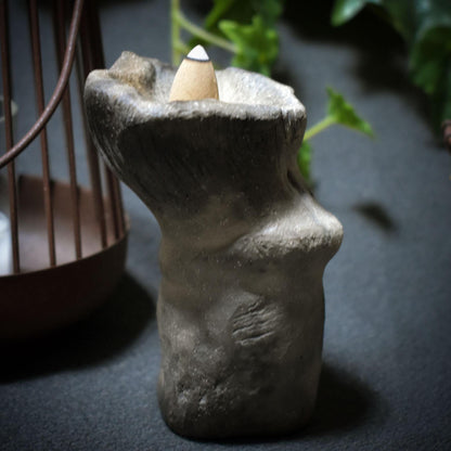Rückfluss-Räucherkegelhalter aus Rauchbrand-Ton – Pilzform für Rituale & Altäre - spirituelle Deko - Art.Nr.: RÄH008