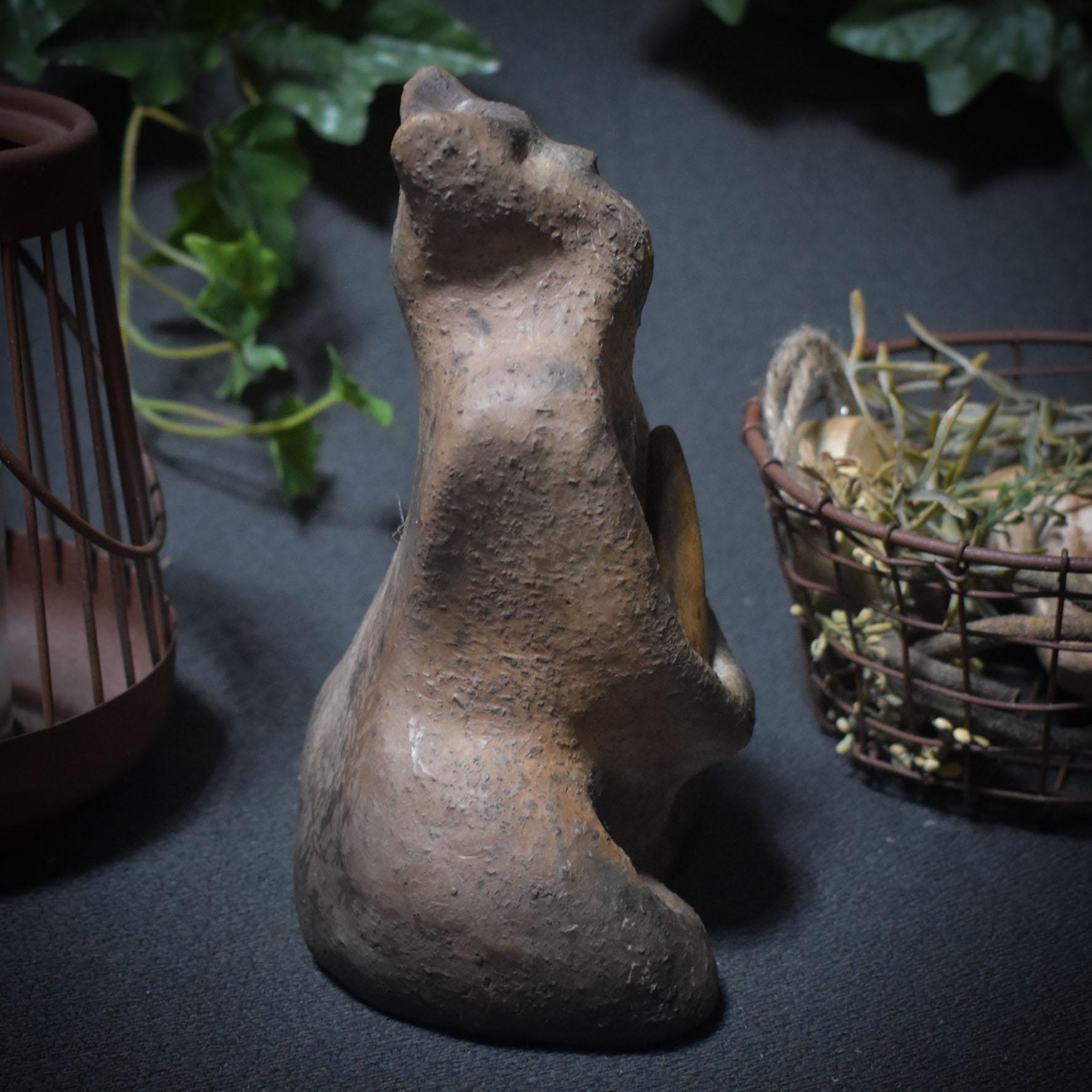 Cernunnos – Der Gehörnte in Rauchbrandkunst - Keltischer Gott des Waldes, sitzend mit echter Hornspitze im Schoß - Art.Nr.: SKU111