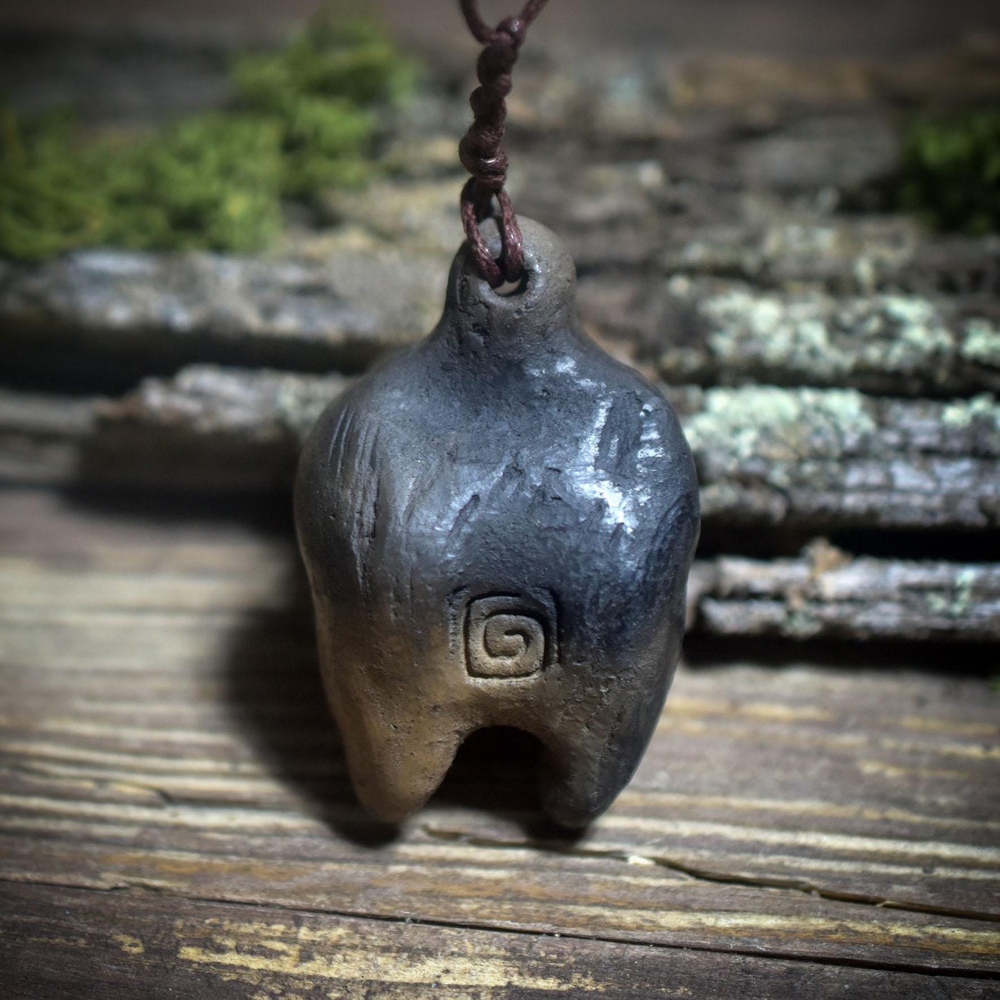 Amulett Venus von Hohlefels/Urweibliche Kraft in Rauchbrandkunst/Ein Symbol für Schöpfung und das archaisch Weibliche