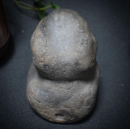 Krafttier Schlange – Schamanische Skulptur aus traditioneller Rauchbrandkunst - Art.Nr.: SKU122