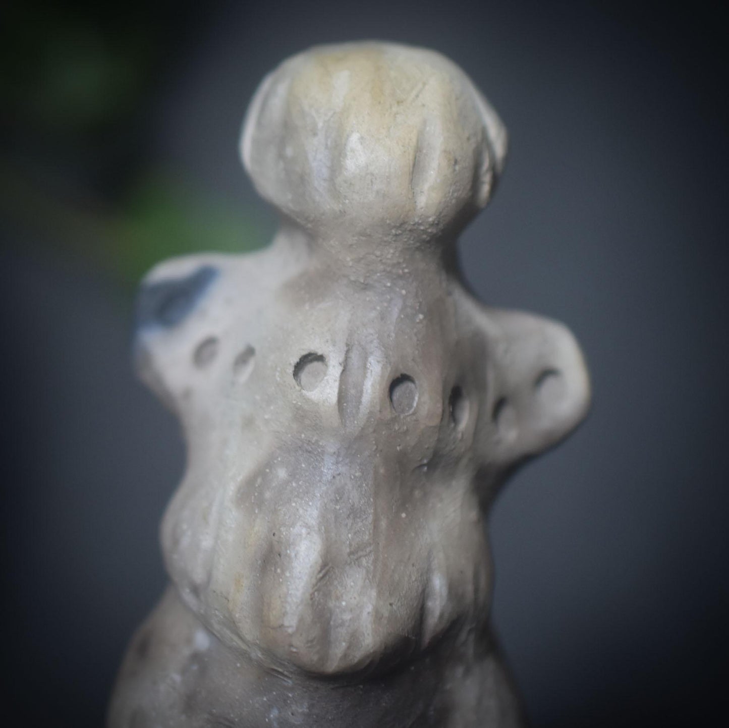 Göttinnenkraft in deinen Händen – Ritualstab mit Aventurin - traditionell gebrannter Ton - archaische Kunst - Art.Nr.: RST020