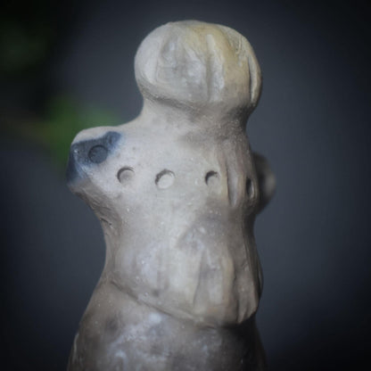 Göttinnenkraft in deinen Händen – Ritualstab mit Aventurin - traditionell gebrannter Ton - archaische Kunst