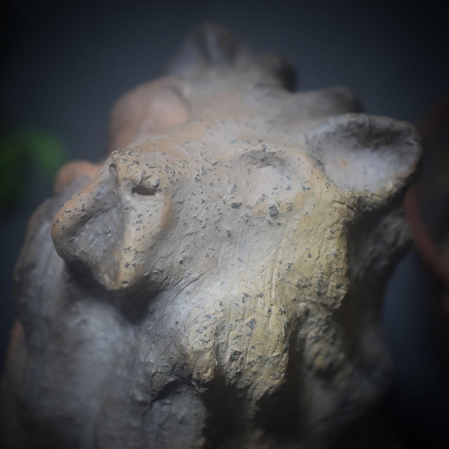 Krafttier Löwe – Feuergeborene Skulptur in Rauchbrandkunst - archaische Kunst - Schamanismus - Art.Nr.: SKU140