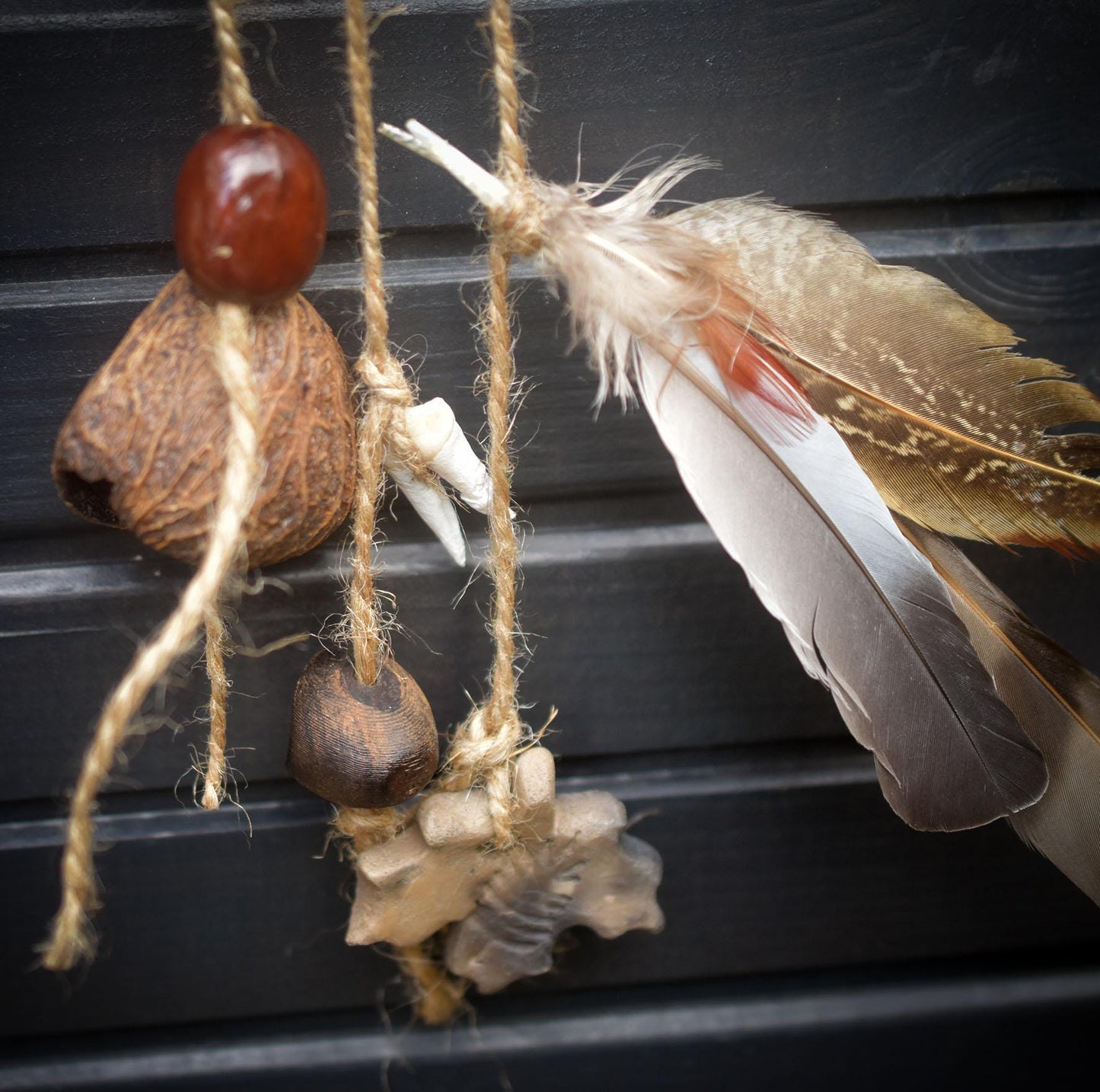 Cernunnos – Der Gehörnte Gott in Rauchbrandkunst als Wanddeko - archaisch anmutend