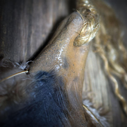 Räucherfächer /Federn der Elemente/ – Handgefertigt aus Ton und echten Federn - archaische Rauchbrandkunst - Ritualbedarf