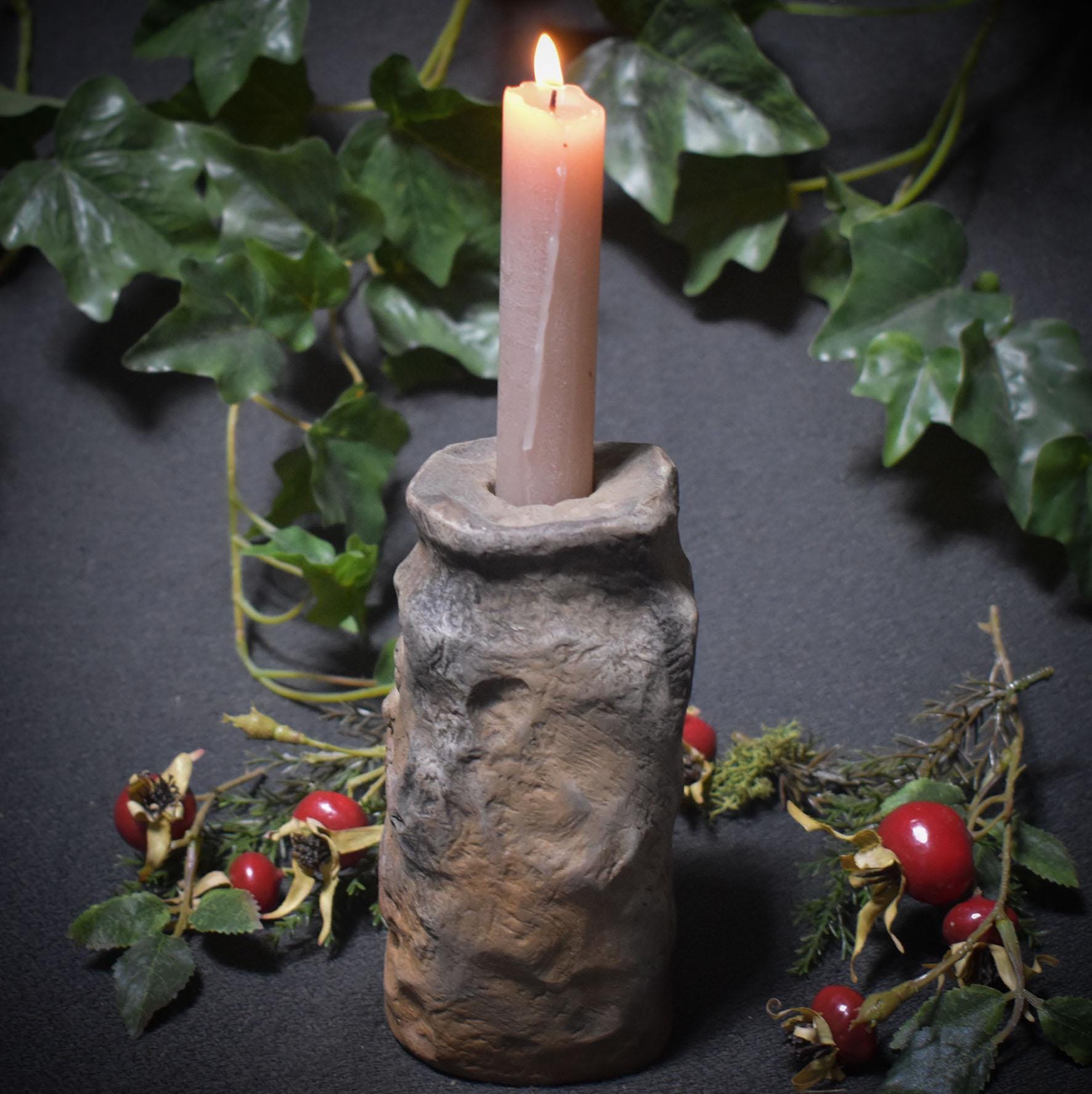 Kerzenhalter Nordisches Strohpuppen-Symbol – Traditionelle Rauchbrandkunst für Jul und Weihnachten - Art.Nr.: TKH012