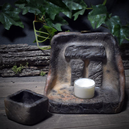 Rückfluss-Räucherkegelhalter Stonehenge – Rauchbrandkunst & Ritualkraft - 2 in 1 Räuchergefäß, Art.Nr.: RÄH024