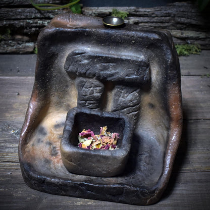 Rückfluss-Räucherkegelhalter Stonehenge – Rauchbrandkunst & Ritualkraft - 2 in 1 Räuchergefäß