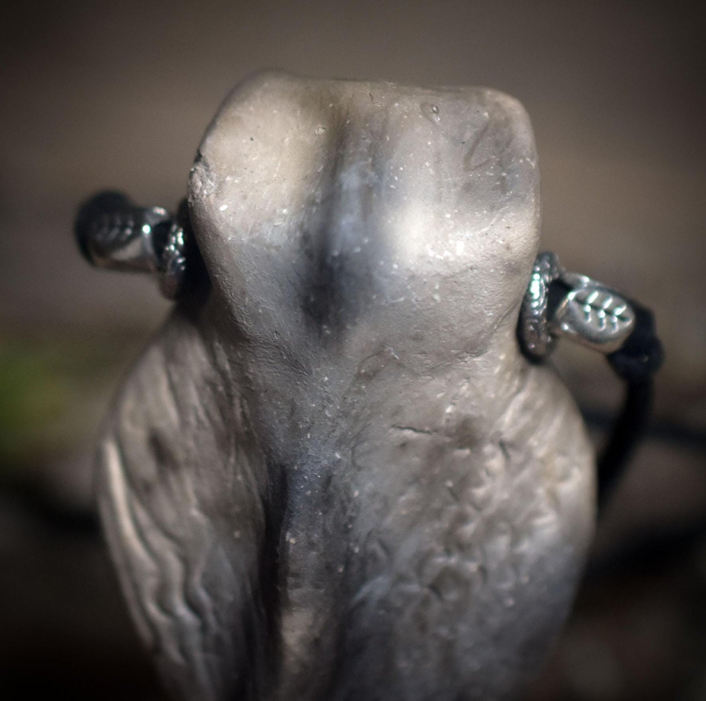 Handgefertigtes Eulen-Amulett - Die Weisheit der Nacht - spiritueller Krafttier Schmuck - Art.Nr.: AMU063